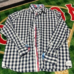 John Lennon Men’s XL Long Sleeve Button Down Dress Shirt